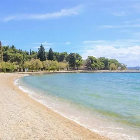 Myvodice Apartment