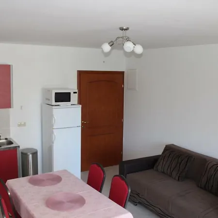 Myvodice Apartment *