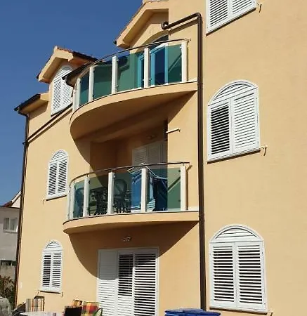 Myvodice * Vodice